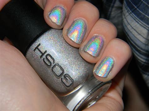 best holographic nail polish